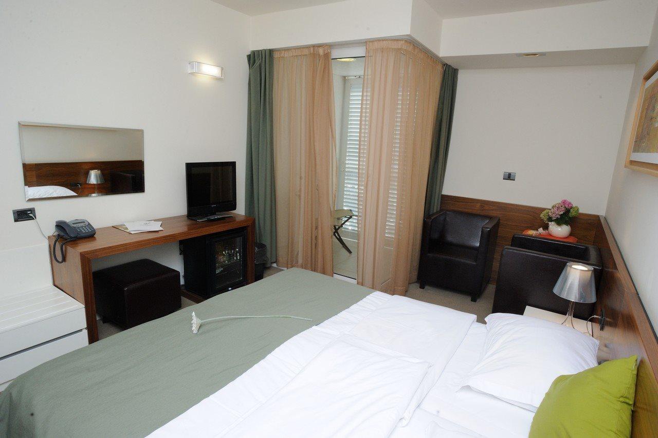 Hotel Vrilo - Adults Only Postira Extérieur photo